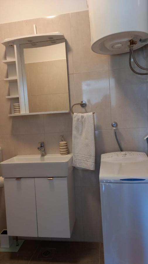 Leona Apartment Vidikovac, PUY מראה חיצוני תמונה