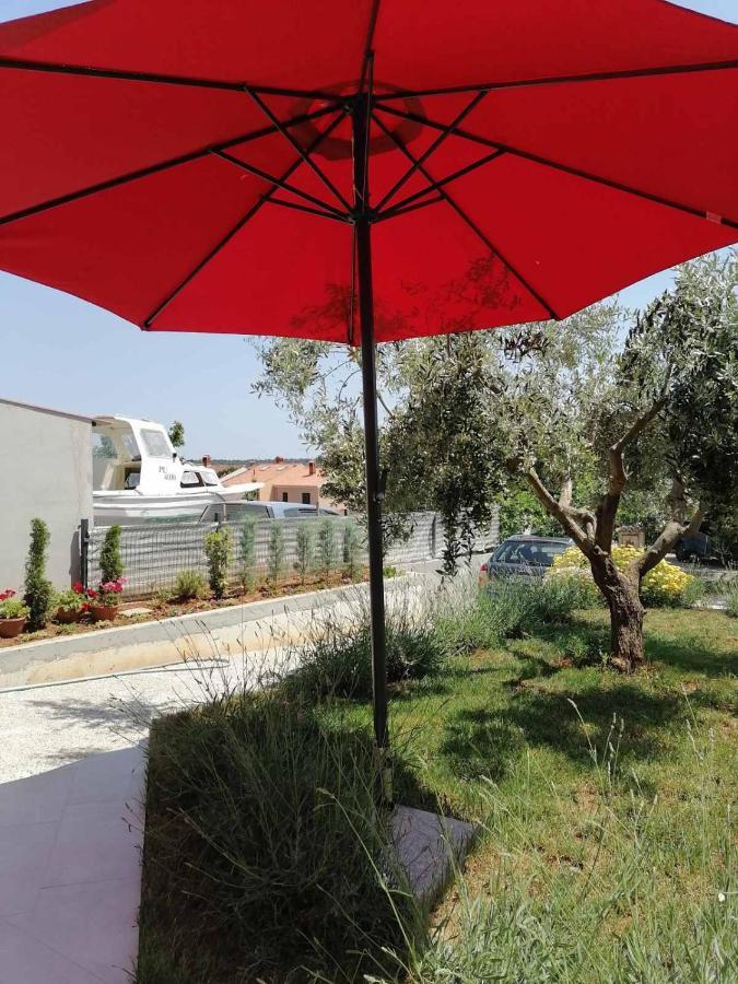 Leona Apartment Vidikovac, PUY מראה חיצוני תמונה